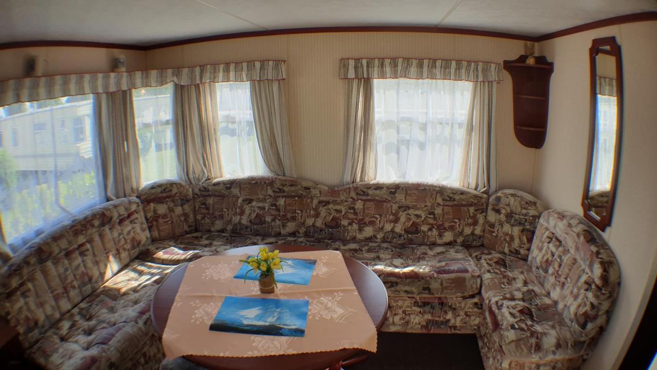 Letniskowe Bursztynek Lodge Jaroslawiec